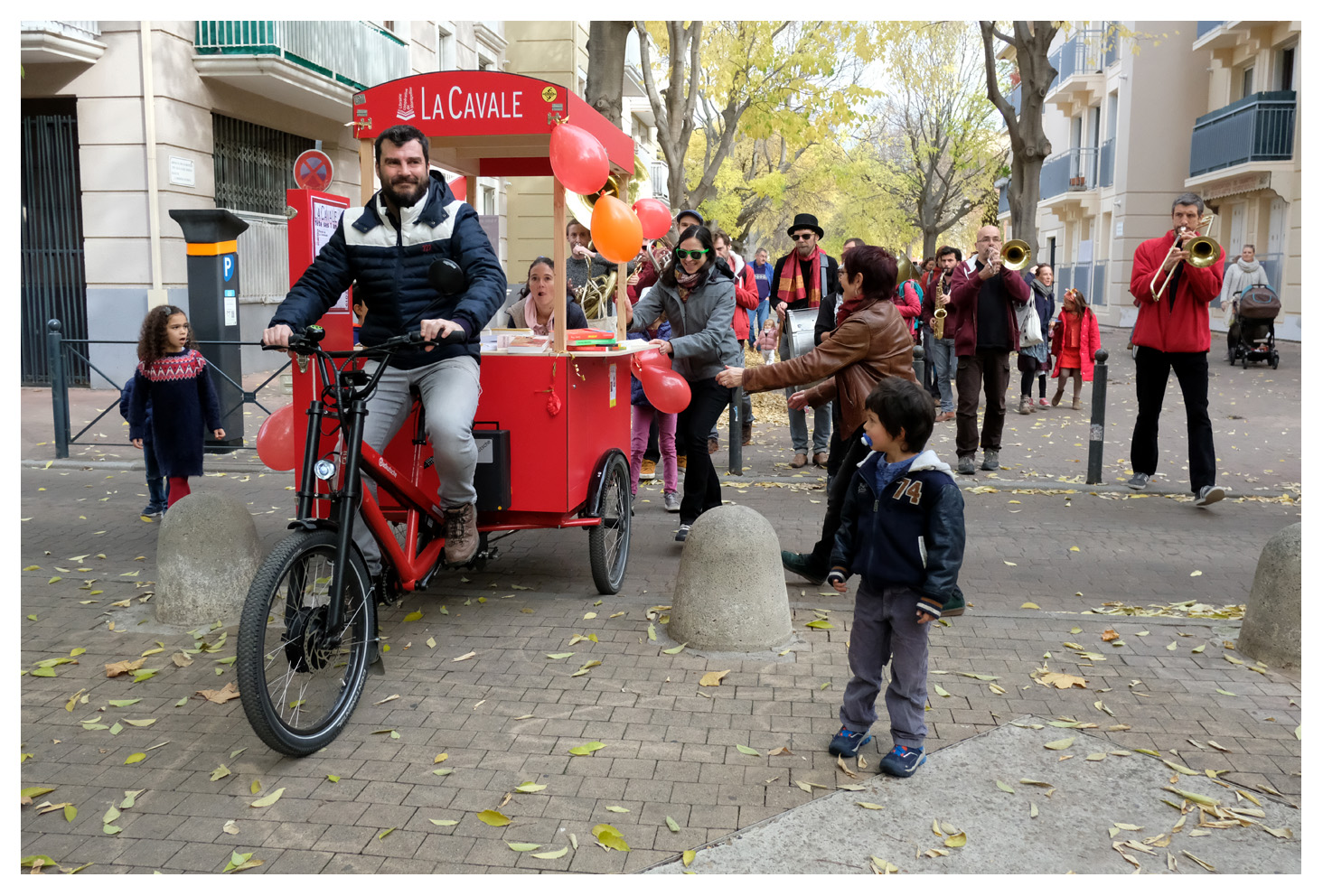 La Cavalcade, vélo cargo librairie La Cavale