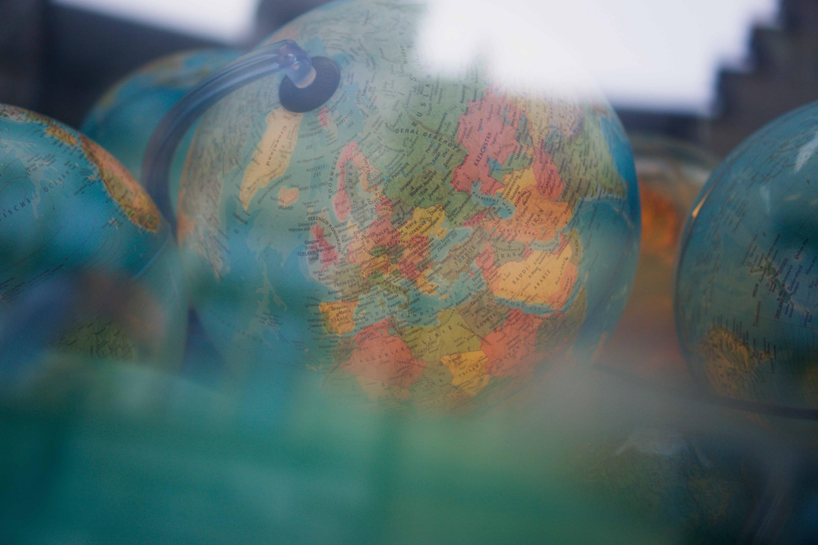 Globe UE