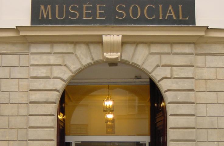 Devanture du Cédias - musée social