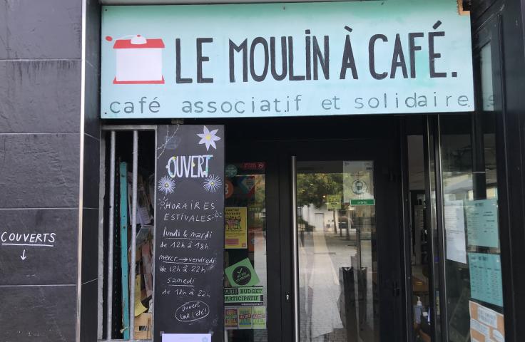 Le moulin à café