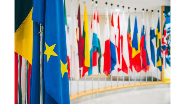 Visuel drapeaux européens