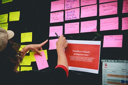 bigre3.jpg Post-it sur mur